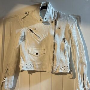 NWOT Gauze Chaser Cream Bomber Jacket XS With Stretch